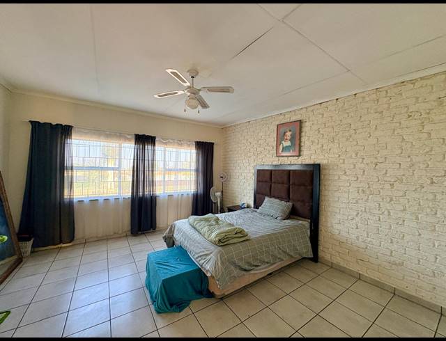 3 BEDROOM DUPLEX FOR SALE IN STRUBENVALE